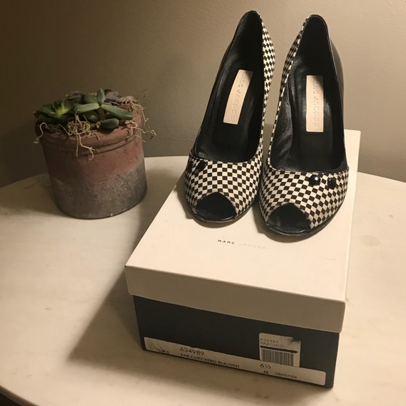 Marc by Marc Jacobs Checkered Open Toe Heels - Picture 5 of 5